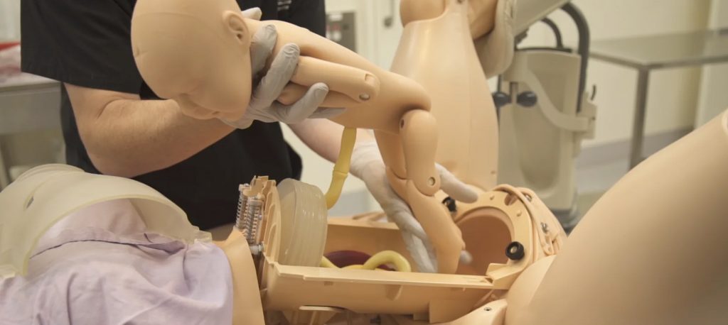 SimMom-ADM-screengrabs-1_0001_5-Breech